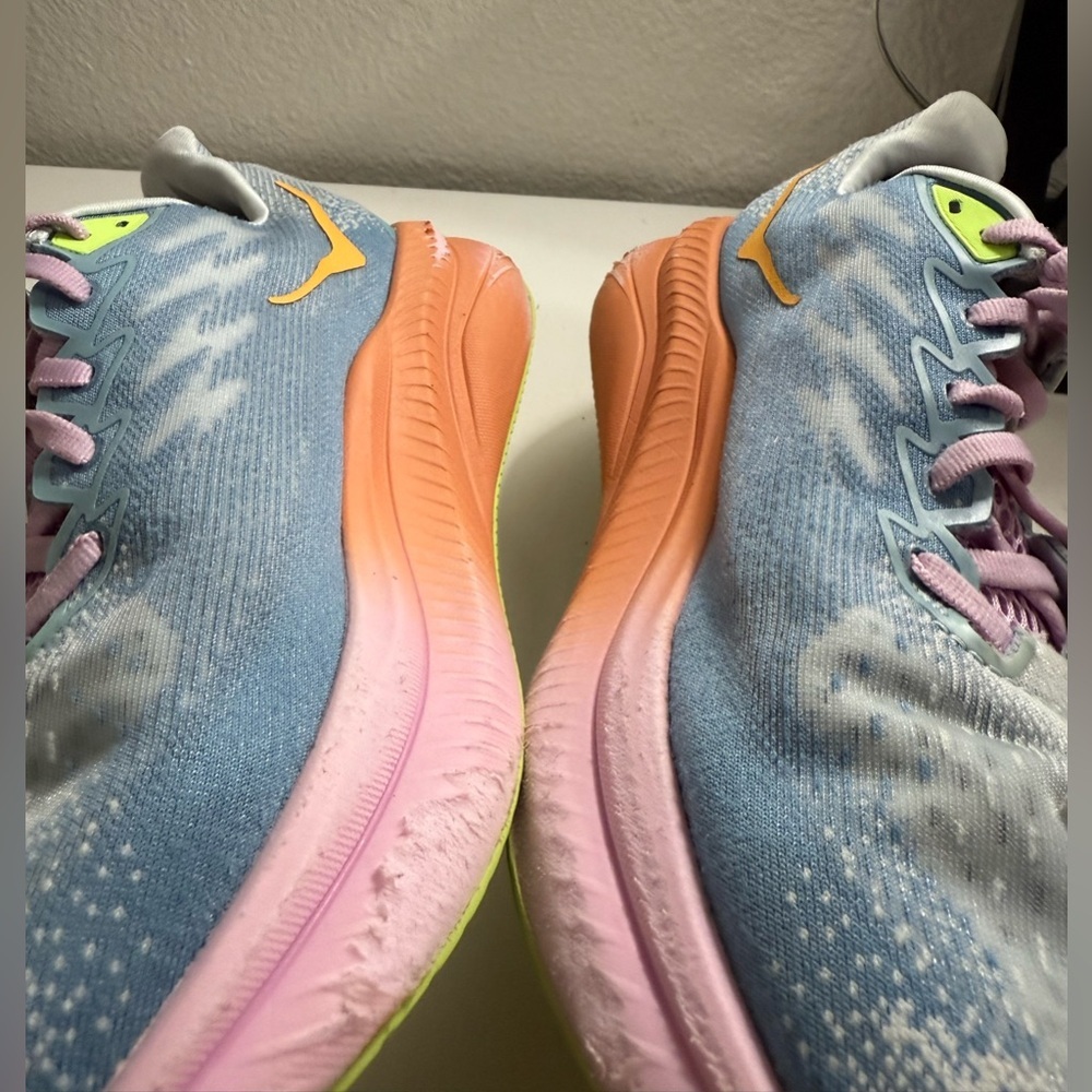 Hoka women size 10 Mach 6 Women's Blue and Pink Athletic Shoes - Picture 6 of 9